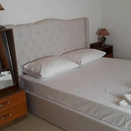 Apartments Grgurev Vodice